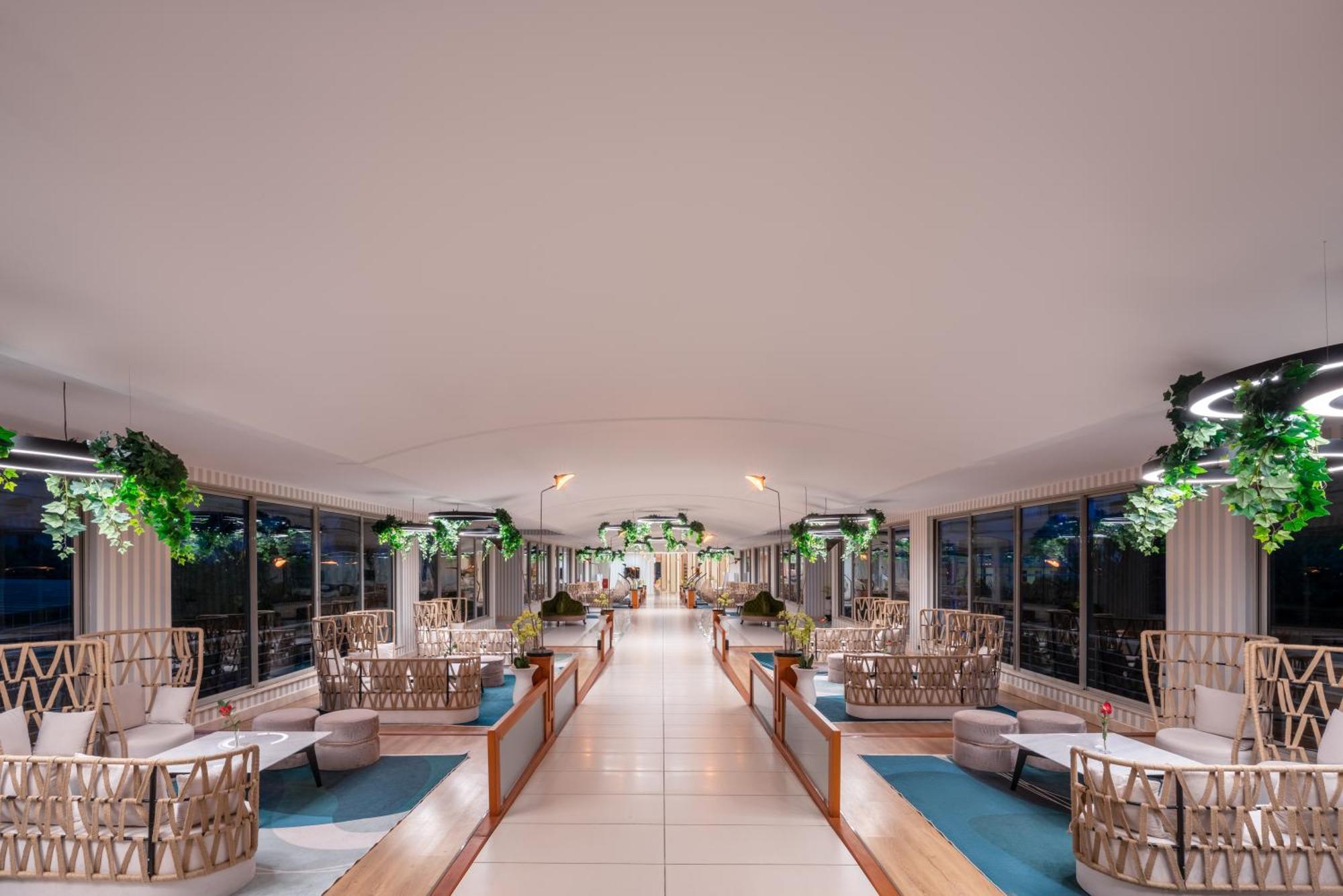 Hotel Selectum Family Side