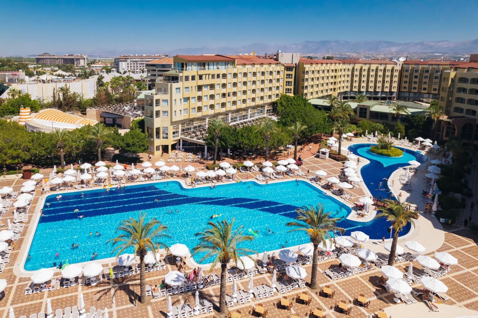 Selectum Family Side Kizilagac (Manavgat)